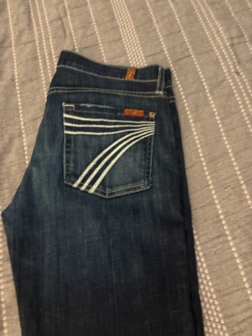 7 for all mankind